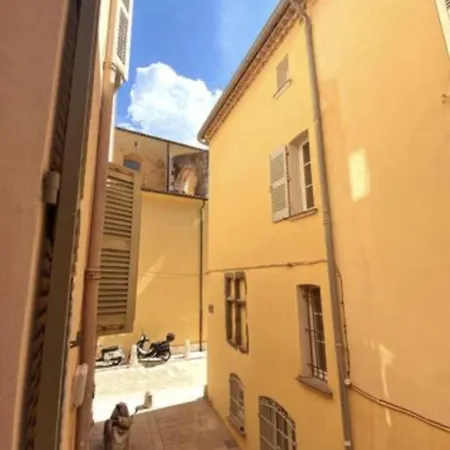 Anne 1 Appartement *